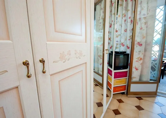 Passeggiate Romane Oda ve Kahvaltı 4*